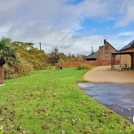 La Maison De La Peche Сasa de vacaciones Carelles