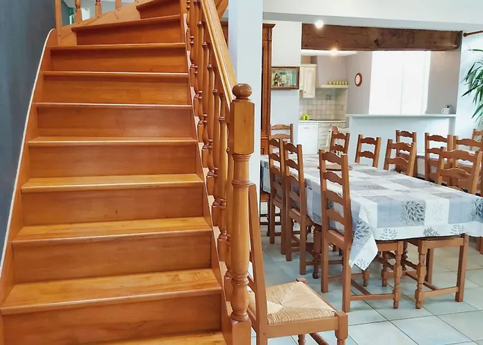 La Maison De La Peche Carelles